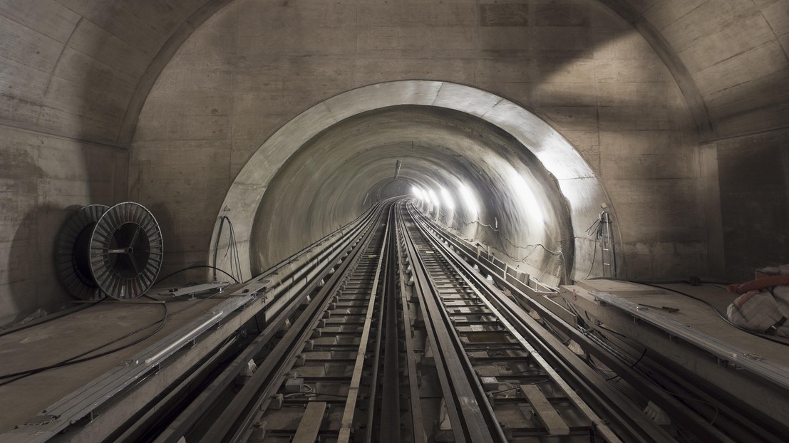 The actual tunnel of the M2 metro line, in Lausanne. © Maurice Schobinger