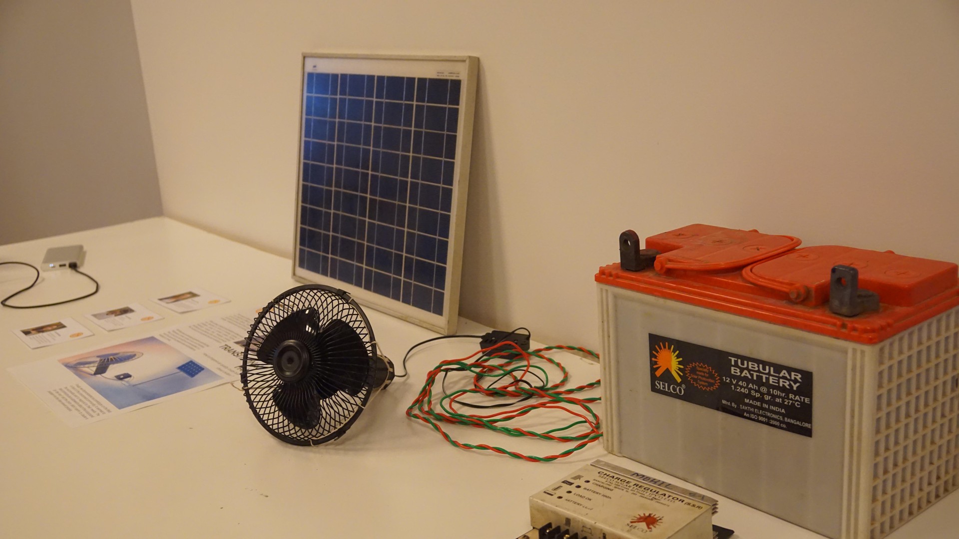 Prototype de ventilateur pour évacuer la fumée du feu des abris de migrants © Marius Aeberli