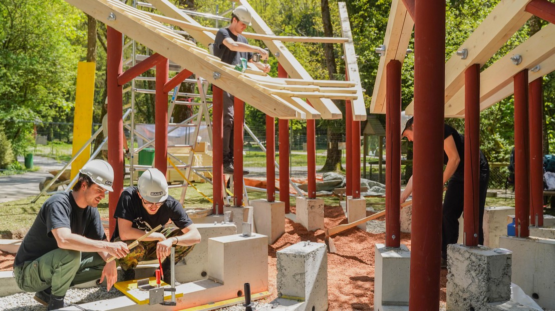 La construction du Pavillon au zoo de Servion. © EAST/Jeckelmann/EPFL