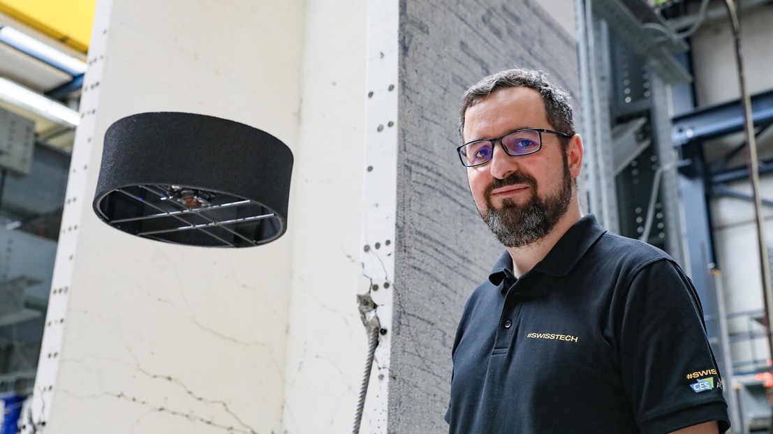 Samir Bouabdallah et le drone qu'il développe avec sa start-up© 2019 Alain Herzog