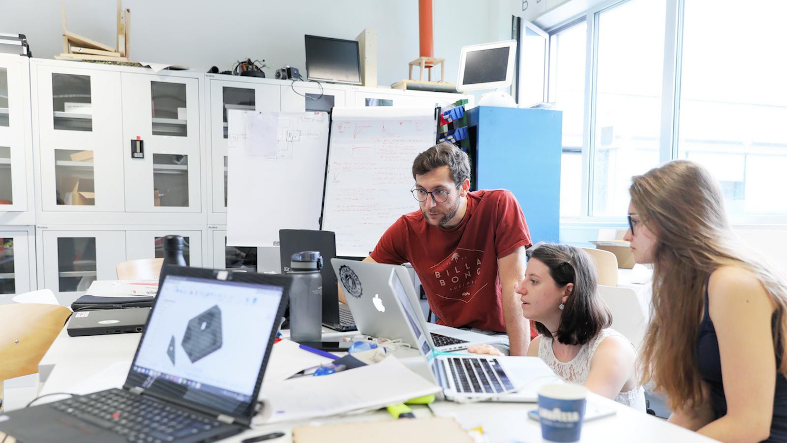 EPFSens team © Alain Herzog/2019 EPFL