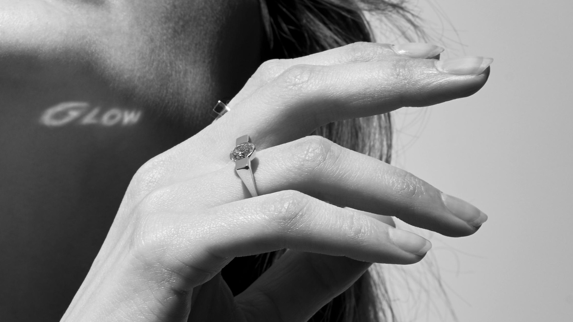 Stylish Rings Lab Grown Diamonds Light Rays