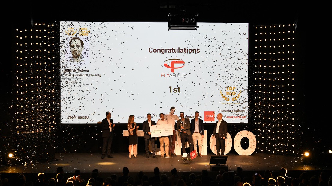Flyability, spin-off de l'EPFL, remporte la première place du classement du TOP 100 Swiss Startup Award © 2019 Venturelab