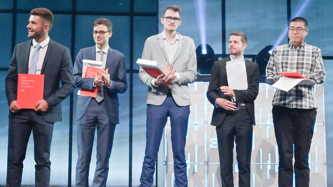 Les lauréats (au centre) lors de la Magistrale 2019. © Christian Brun