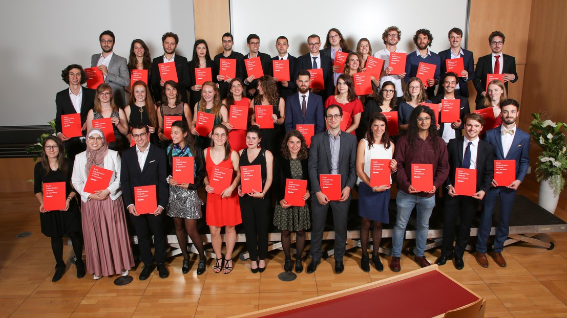 SV Master graduates at the 2019 EPFL Magistrale (Credit: Morgane Grignon)