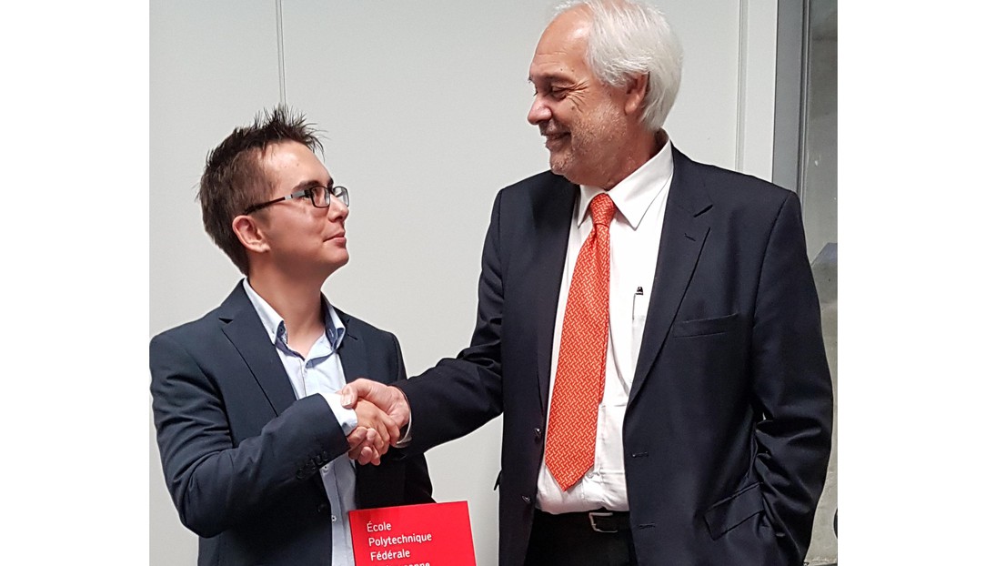 Quentin Cavillier and Prof. Philippe Wieser © 2019 EPFL