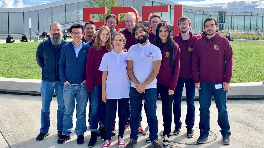 The 2019 EPFL iGEM team. Credit: EPFL