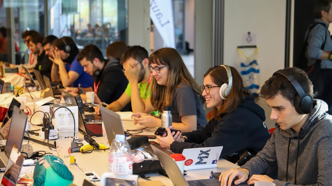 Les participants avaient 24h pour développer et raffiner un prototype pour un projet technique innovant. © 2019 Audrey Loeffel