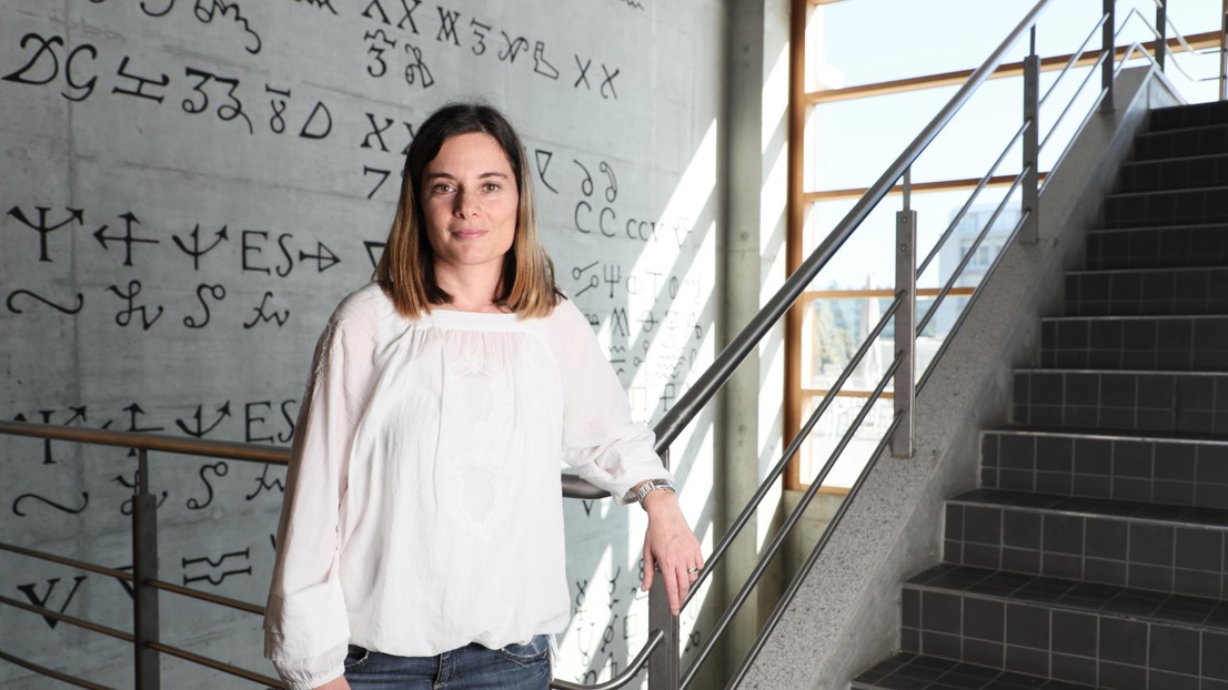 Clémence Corminboeuf introduit les notions de base de chimie quantique dans le cadre du cours de chimie générale avancée I.© Alain Herzog 2019 EPFL