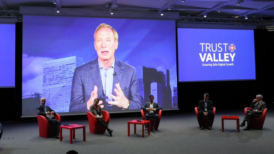 Microsoft President Brad Smith gave a keynote during the launch of the Trust Valley. © EPFL / Murielle Gerber 2020