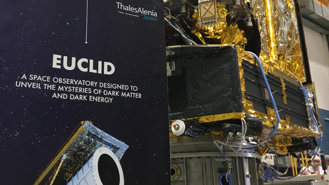 © Euclid flight model presented by Thales-Alenia in 2019.