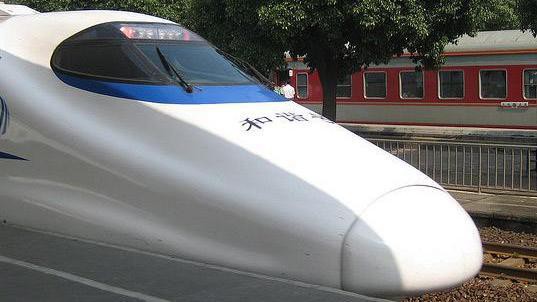 CRH380 : China's home-made "Bullet train"