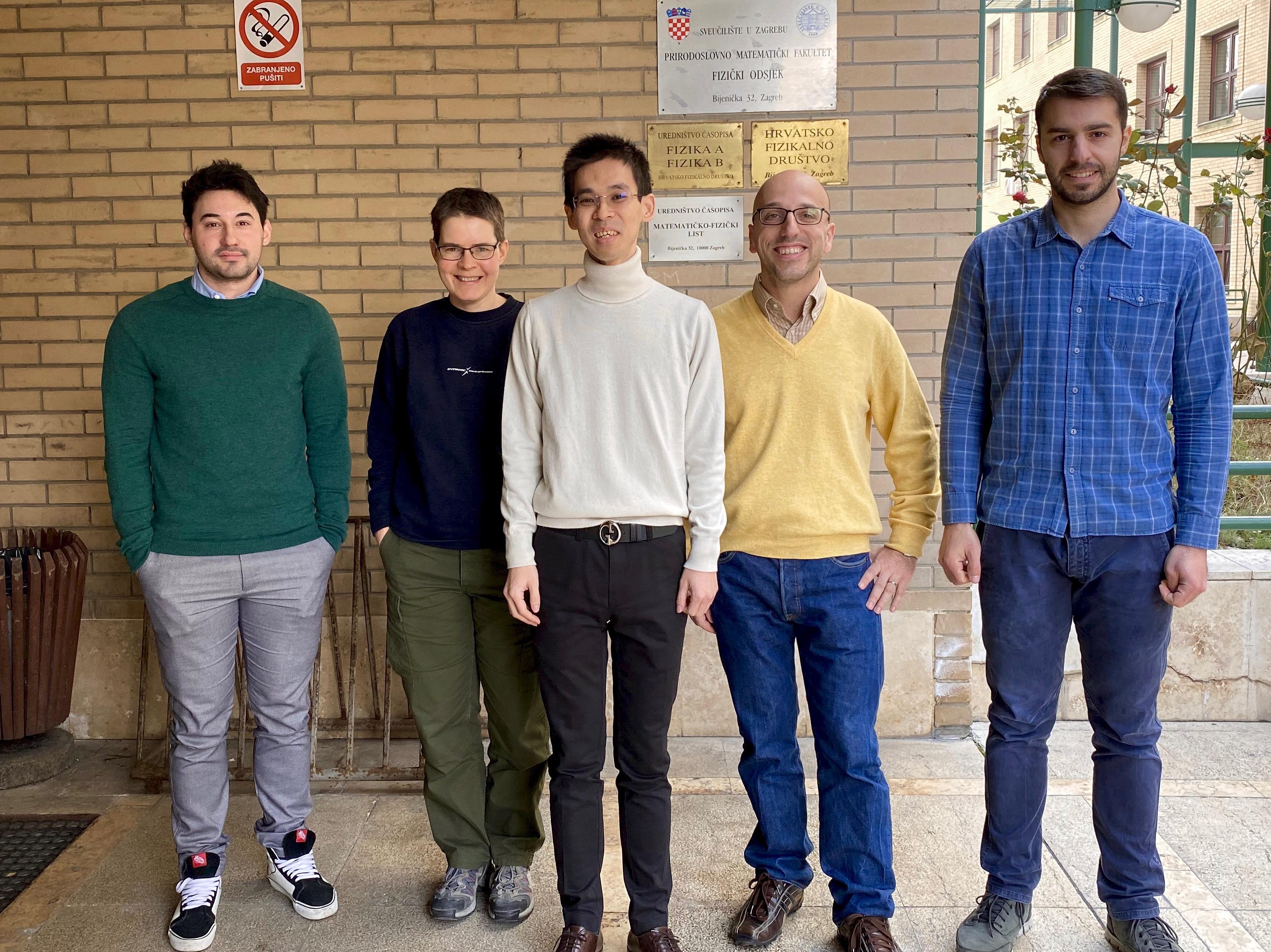 Equipe du projet “Exotic Nuclear Structure and Dynamics” © Kosuke Nomura