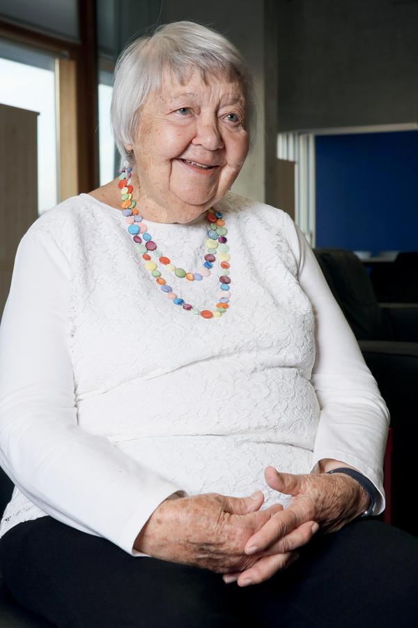 mary ann mansigh karlsen epfl codeuse