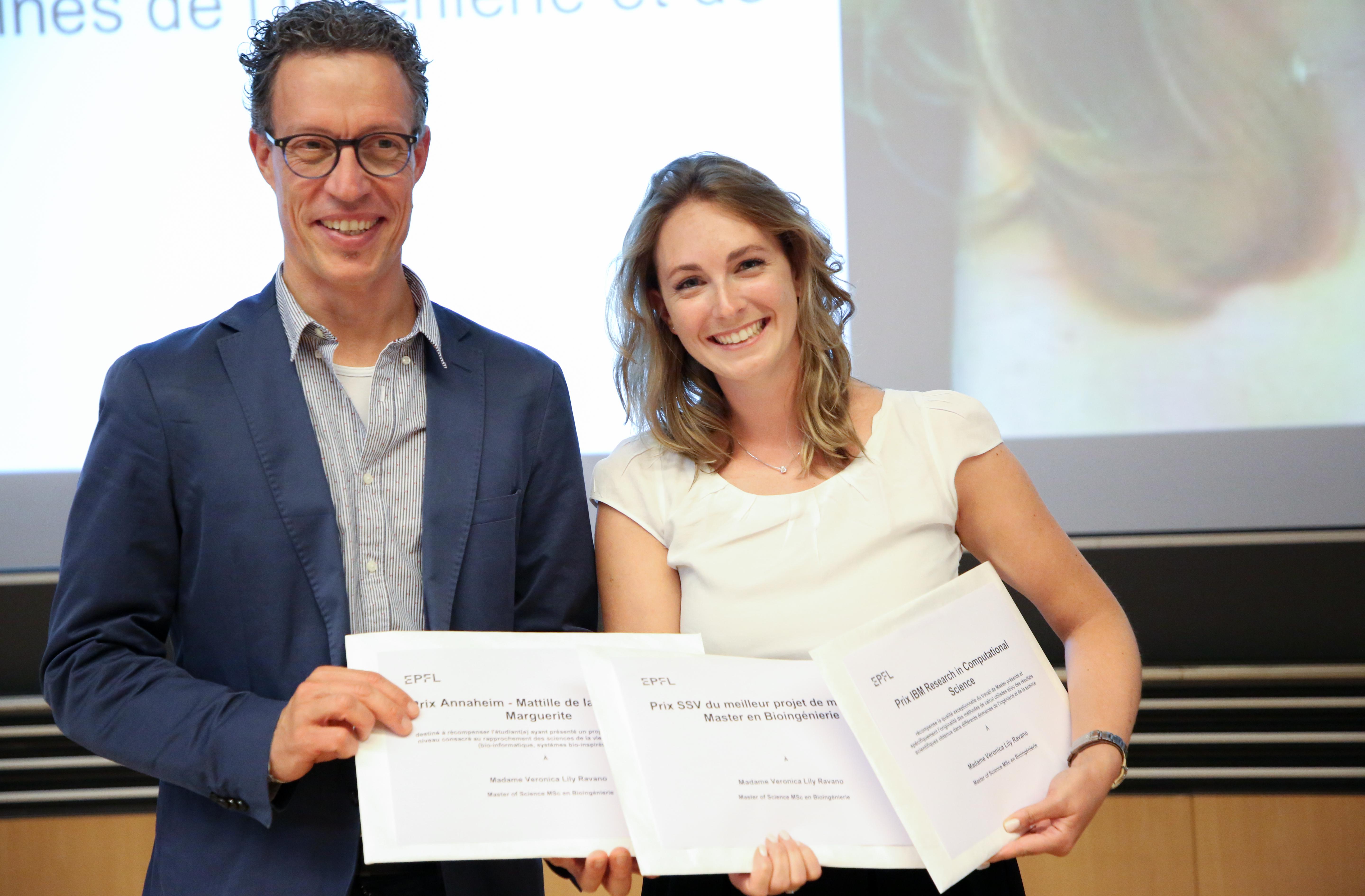 Veronica Ravano reçoit trois prix. Crédit : Morgane Grignon